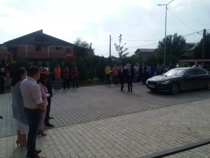 PSD amenință cu plângere la DNA după vizita lui Ludovic Orban în Giurgiu și Dâmbovița. Premierul: „Îmi petrec ziua de sâmbătă unde doresc”