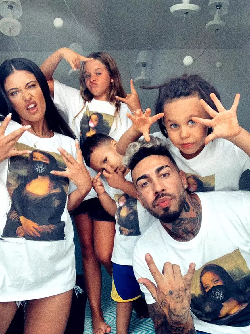 Mesajul Antoniei pentru Alex Velea, după 8 ani de relație. Cum i-a răspuns artistul. „Ești peste toate, peste tot”