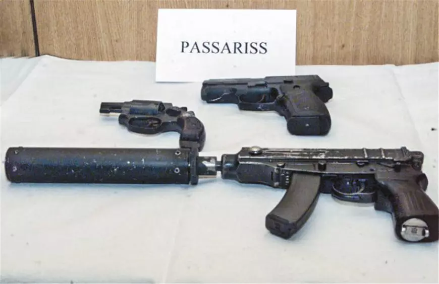 Biografia completă a lui Passaris, grecul care a ucis 7 oameni. ”Nimeni nu se naște criminal și nici nu visează în copilărie să devină criminal”