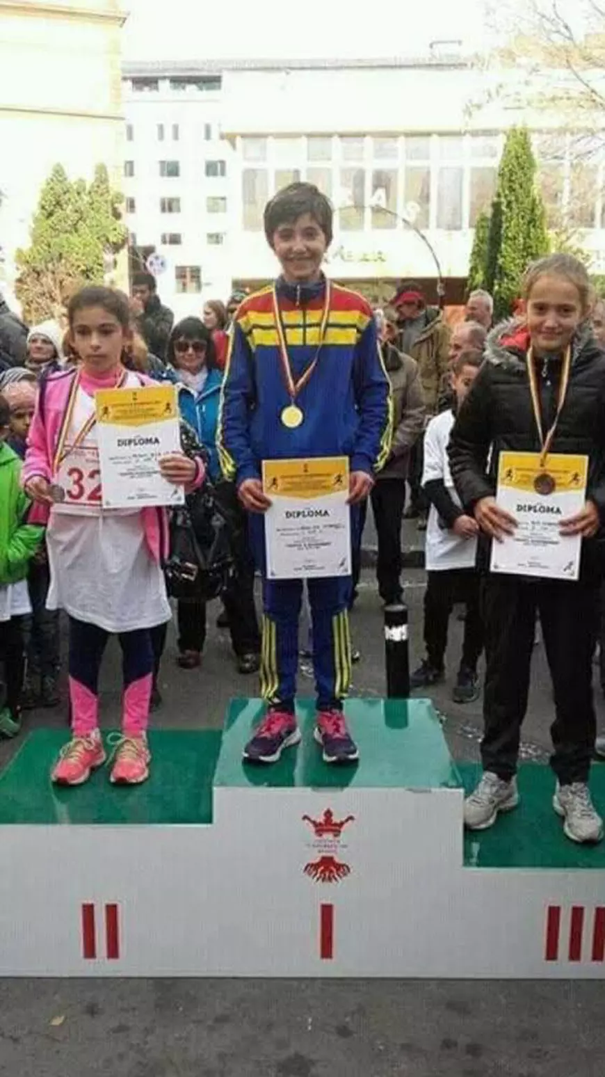 [Excelență la 14 ani] Lecția de curaj și de încredere de sine de la Ana Bălan, atletă de performanță (publicitate)