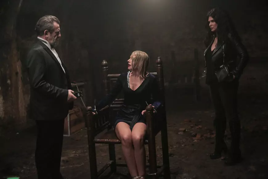 Monica Bârlădeanu alături de Vicky Răileanu, în Vlad