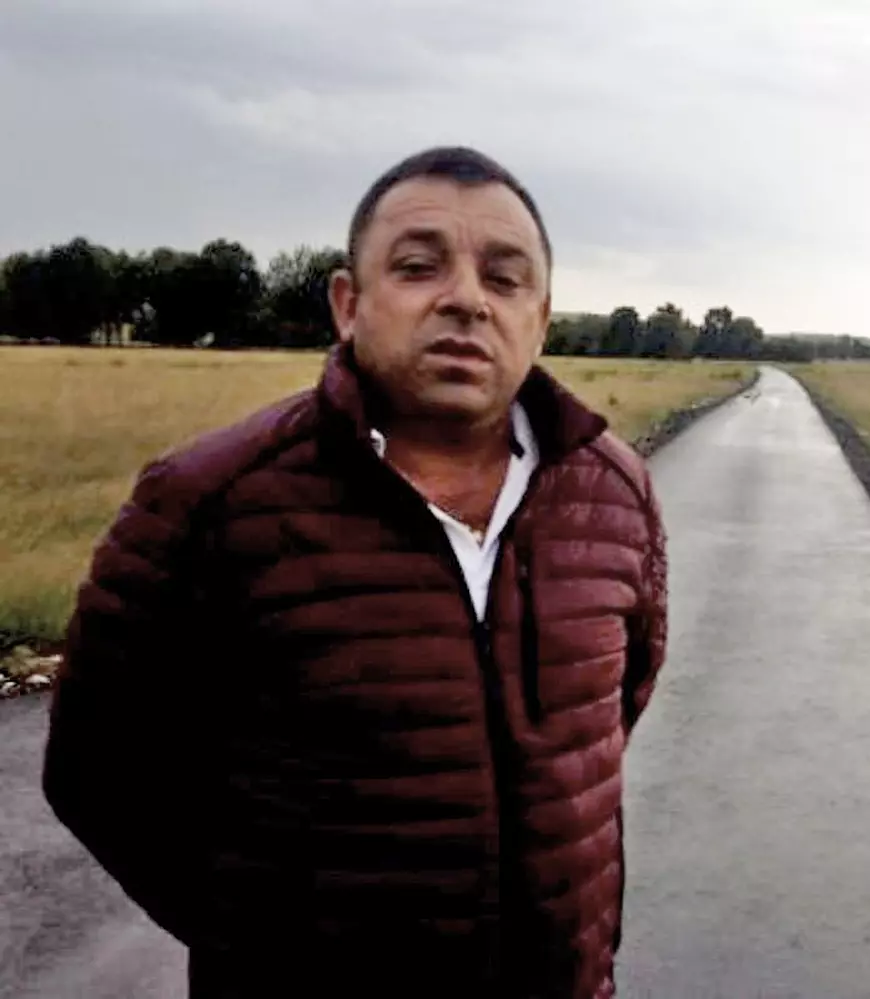 Primarii recunosc metoda prin care își asigură sute de voturi: „Mi-am făcut și eu flotanții mei, că altfel mă scotea din prima”. În unele localități, flotanții, mai mulți ca votanții!