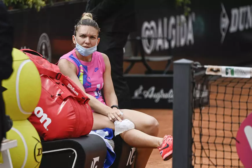 Simona Halep, campioană la Roma! Românca a învins-o pe Karolina Pliskova, care a abandonat în setul al doilea