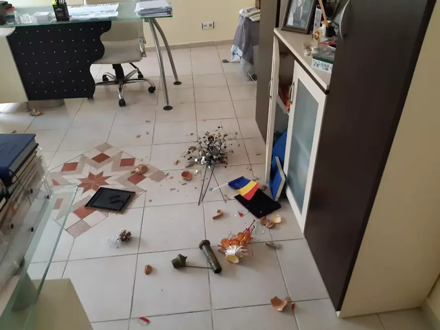 Noapte de coșmar în vestul Turciei, după cutremur. Româncă: ”În oraș se montează corturi, oamenilor le e frică să doarmă în casele lor”