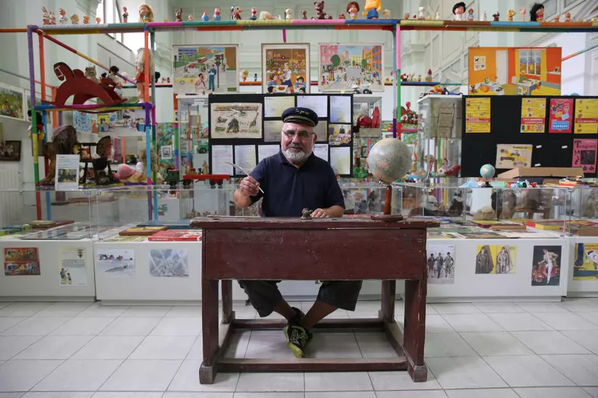 Cum arăta ”strămoșul” tabletei, folosit în școlile românești până în anii '50  ﻿