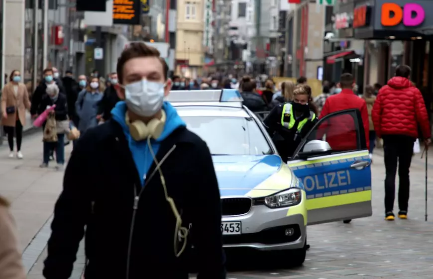 Europa, în fața unui nou lockdown? Cele mai dure restricții luate de țările europene în urma exploziei de cazuri COVID