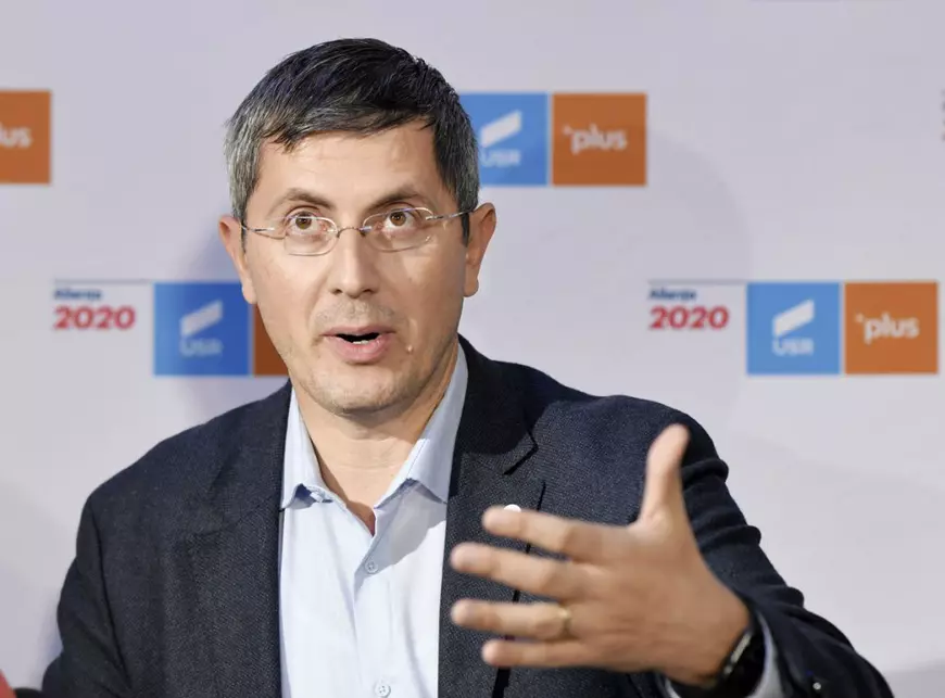 De ce e iar scandal în USR înainte de alegeri. Adversarii actualei conduceri acuză practici dictatoriale. Replica lui Dan Barna