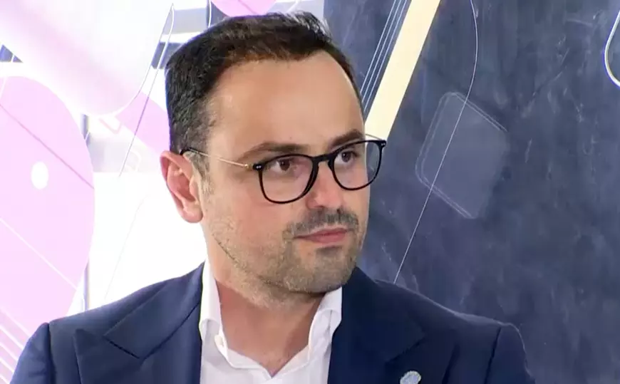 Orban a anunțat că Spitalul Colentina devine COVID: managerul de la Colentina a uitat de 6 luni, nefolosit, un aparat de testare PCR donat de o bancă!