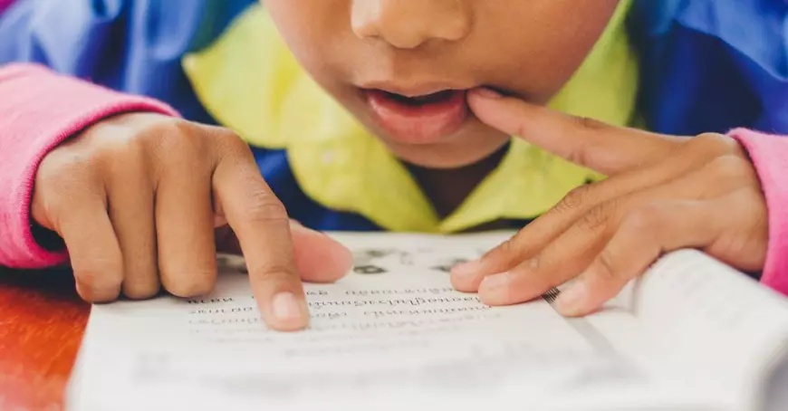 Învățământul la distanță adâncește prăpastia dintre bogați și săraci. În unele zone ale lumii, școlarizarea în vreme de pandemie produce o generație de copii pierduți