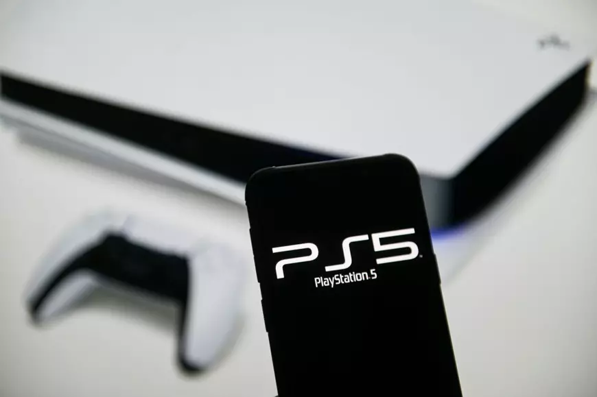 Sony PlayStation 5 deja bate noile Xbox-uri pe piața neagră