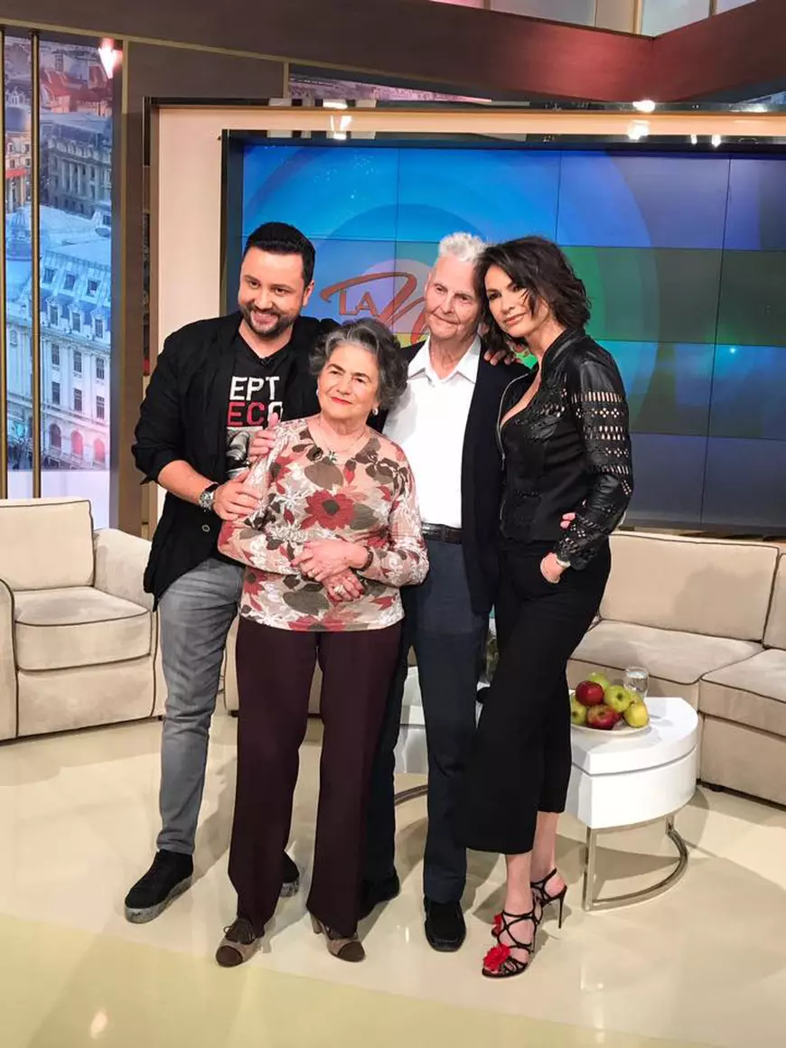 Mesajul Ramonei Bădescu după moartea tatălui ei. Bărbatul s-a stins la 89 de ani, în spitalul pe care chiar el l-a construit la Craiova