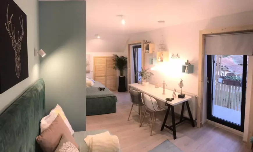 Una dintre camerele fetelor. Foto: Eli Neicuț