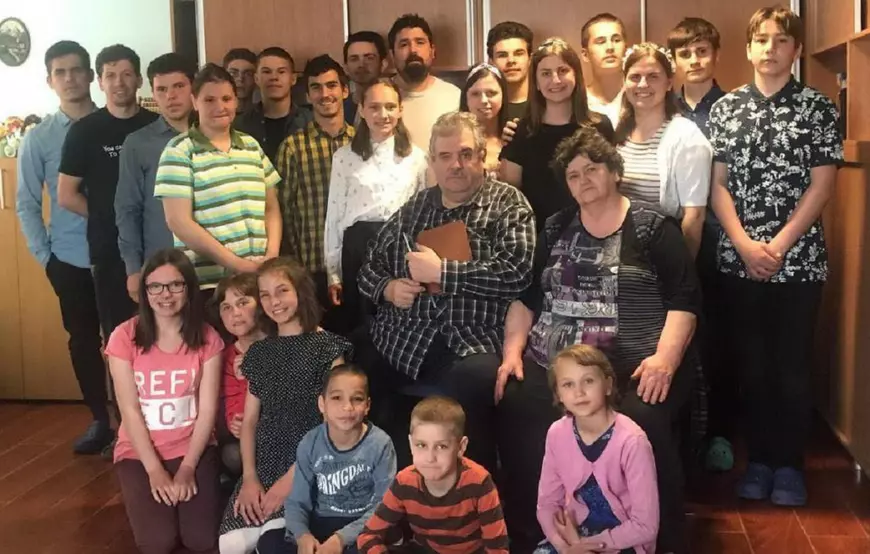 Una dintre victimele incendiului din Piatra Neamț era mamă pentru zeci de orfani. Tatiana Gavril a crescut 25 de ani copii abandonați, alături de cei 6 ai ei