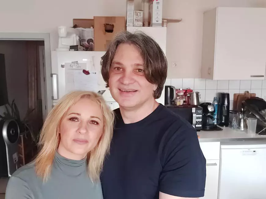 Mihai Onilă, fost solist în trupa AXXA, are o nouă iubită la 6 luni de la divorț. Cum arată femeia care l-a cucerit