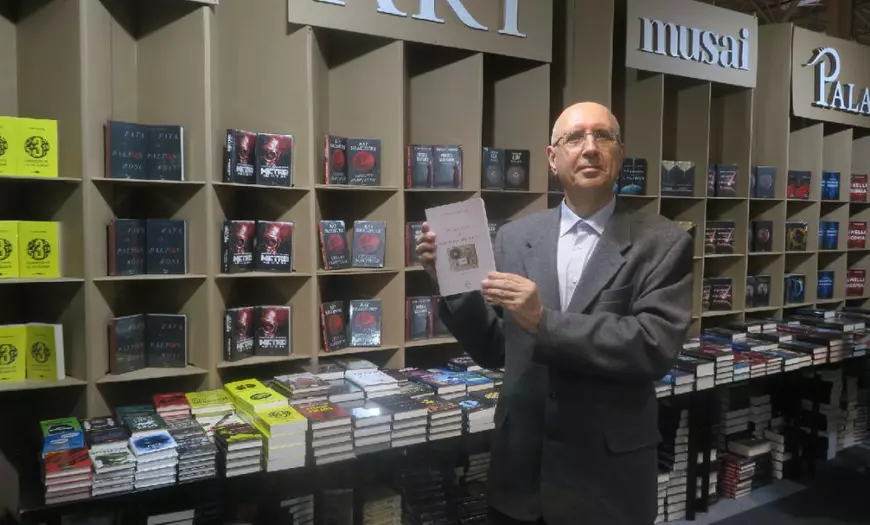 Amintirile unui profesor de română care le-a povestit până la pensie elevilor săi cum a fost la Revoluție: „Gloanțe-trasor îmi trec pe deasupra capului. Nimeni nu fuge”