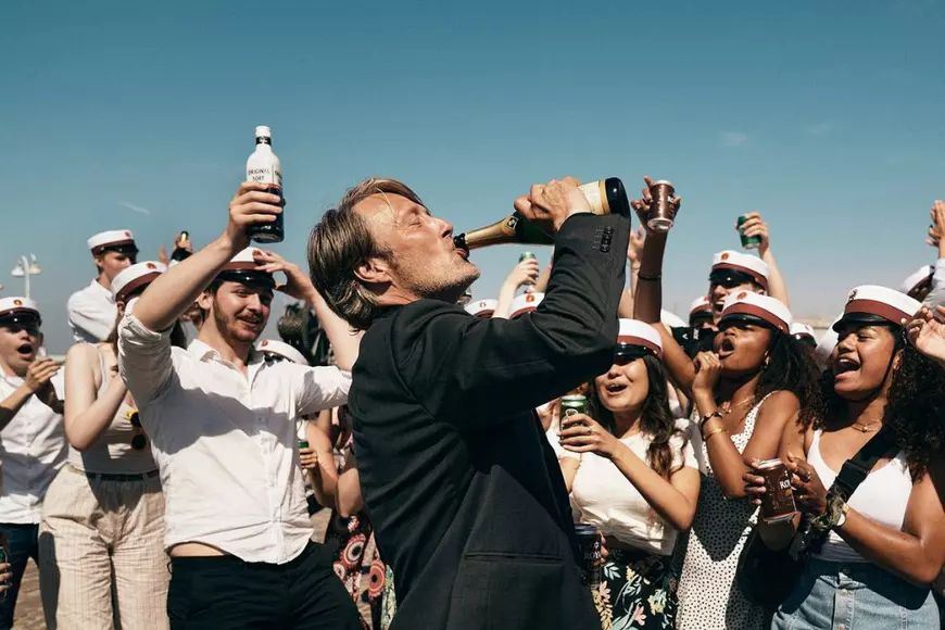 Filmele și serialele anului 2020. Criticii de film îți recomandă ce merită să vezi și de ce