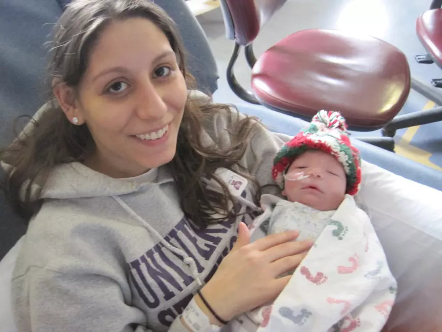 Viața și moartea unei românce adoptate când avea 3 săptămâni. S-a stins în America, la trei ani după ce devenise mamă