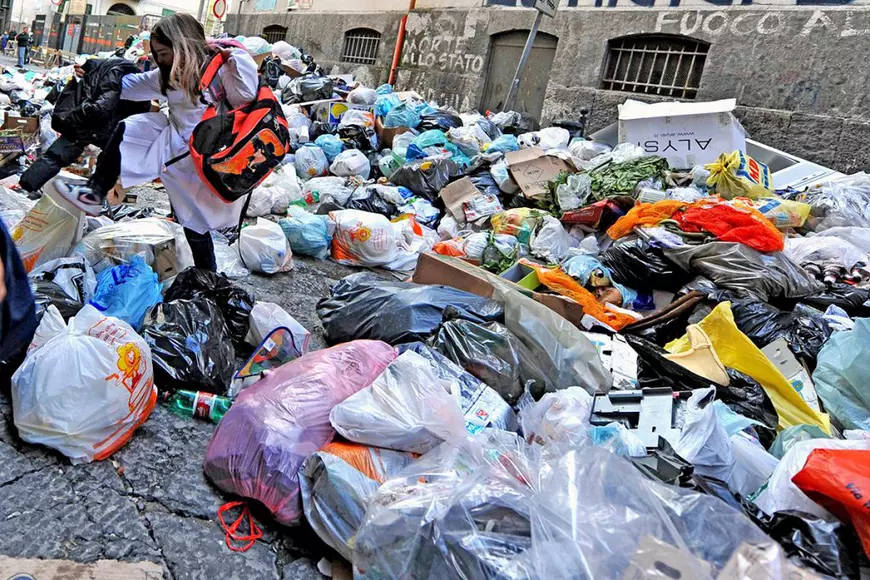 Bucureștiul și „Triunghiul Morții”, când mafia italiană a gunoaielor a dus la o explozie de cancere