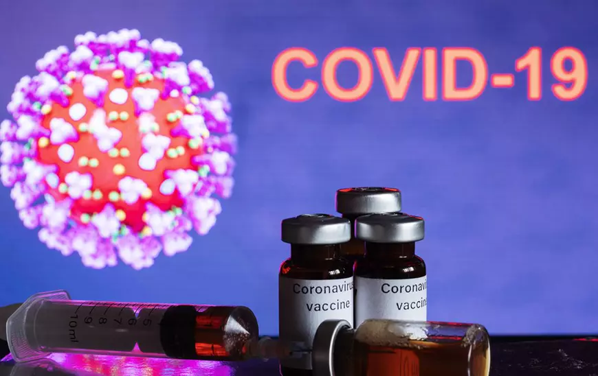 Specialiștii demontează 7 mituri din jurul vaccinurilor anti-COVID. „Gândiţi-vă la el ca la un e-mail trimis sistemului vostru imun”