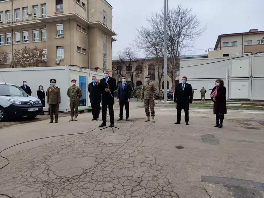 VIDEO | Cum arată congelatoarele pentru păstrarea vaccinului anti-COVID de la Institutul Cantacuzino. Iohannis: „Totul este organizat"