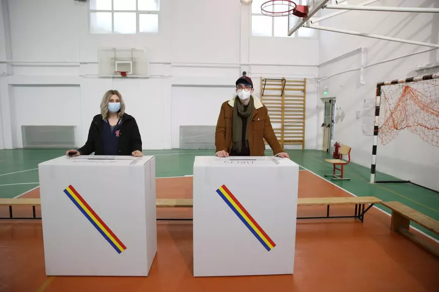 Alexandra și Ștefan au fost observatori la vot
