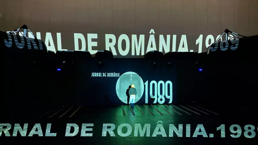 Recomandări culturale: cartea de eseuri despre contradicțiile lumii contemporane și spectacolul hibrid despre Revoluție