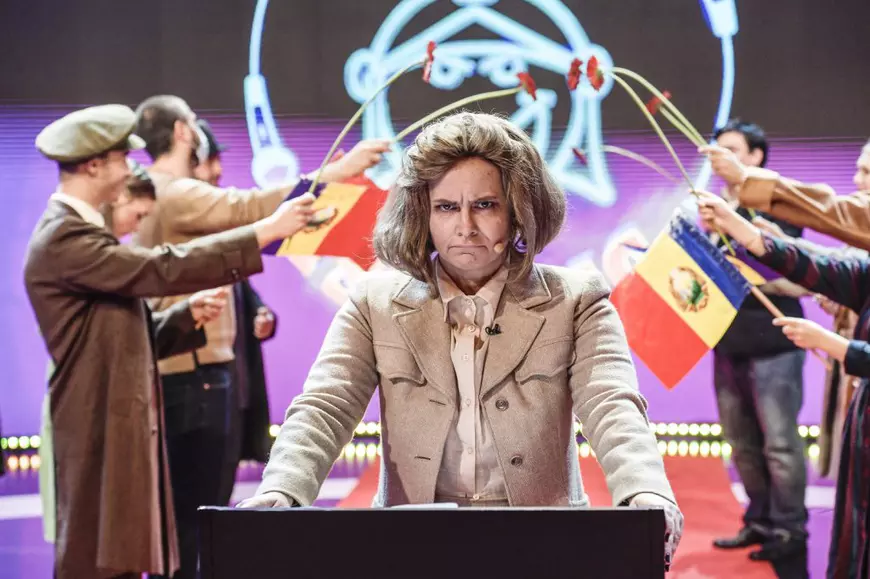 Personalități legendare vin la iUmor pentru un roast istoric. Cei trei jurați de la Antena 1 vor avea parte de un moment unic