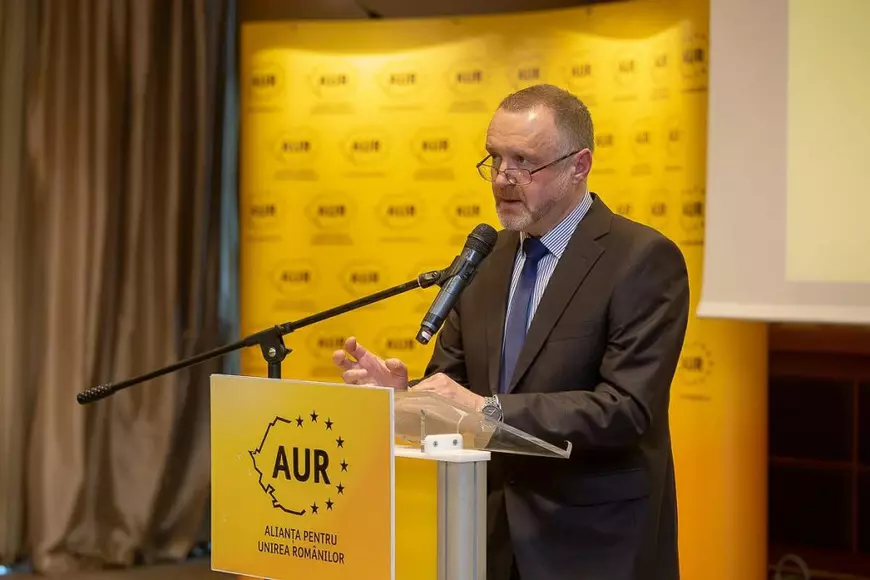 Sorin Lavric, ideolog și senator AUR, persistă în misoginismul său: ”Nu pot să spun că femeia excelează prin gândire logică”