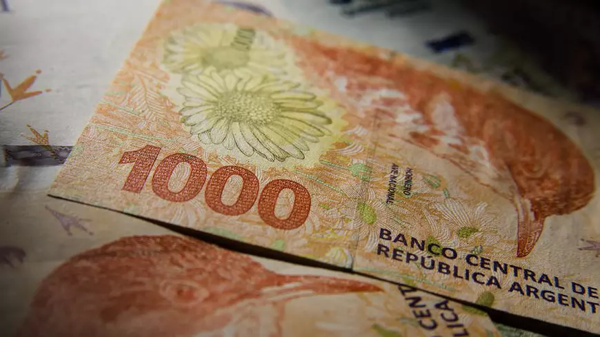 Argentinienii vor să-l pună pe Maradona pe bancnota de 10.000 de pesos. Motivele sunt și economice