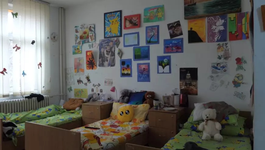 Pentru 2021, copiii din centrele de plasament exprimă dorința unei lumi: „Să mergem și noi în parc, să ne jucăm”