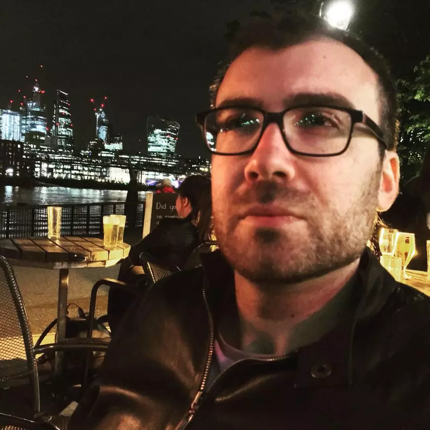 „Apelați la preoți, influenceri și vloggeri, pentru promovarea vaccinării!”. 4 oameni din publicitate fac sugestii pentru o campanie mai eficientă