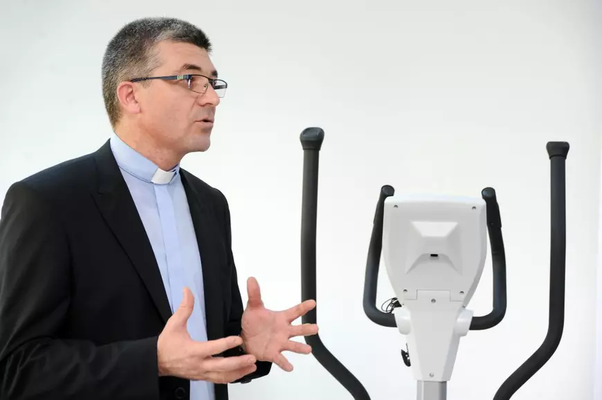 Cum s-au poziționat principalele culte religioase din România față de vaccinare. Cine recomandă imunizarea, cine se abține și cine se declară împotrivă