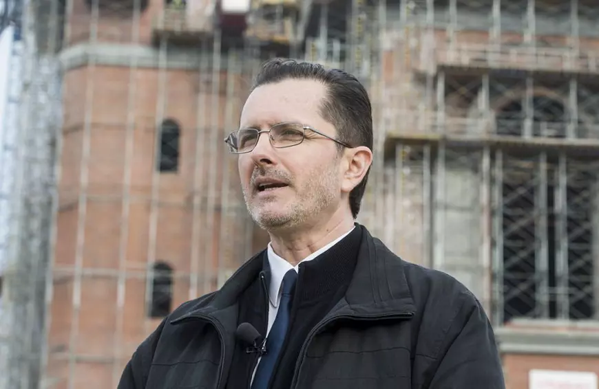 Cum s-au poziționat principalele culte religioase din România față de vaccinare. Cine recomandă imunizarea, cine se abține și cine se declară împotrivă