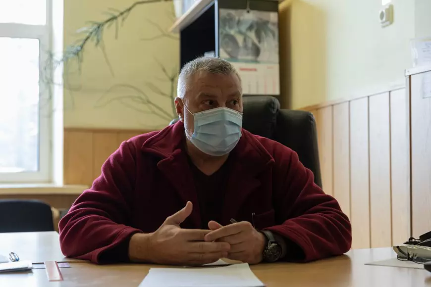 REPORTAJ. Cum decurge vaccinarea anti-Covid 19 în România ignorată. Eligibili pentru etapa a doua, vor prinde locuri în a treia