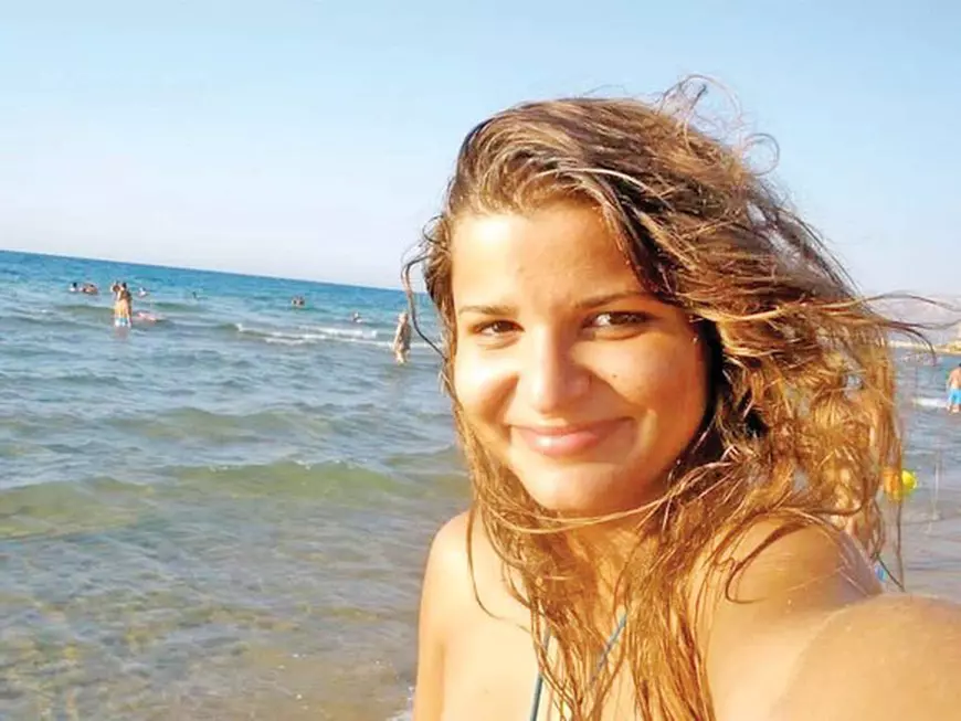 Lăcrămioara a fost ucisă și aruncată în șanț de iubitul italian, furios că românca era însărcinată. Bărbatul a recunoscut crima abia acum