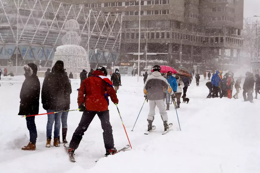 VIDEO | Spania, paralizată de furtuna de zăpadă Filomena. Madridul - oraș închis, fără căldură, apă și curent