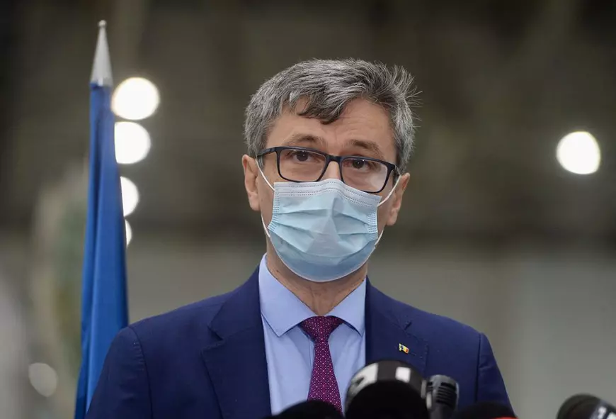 Un nou scandal cu granturi nerambursabile la Ministerul Economiei. Peste 1.800 de aplicanți au fost admiși, apoi respinși