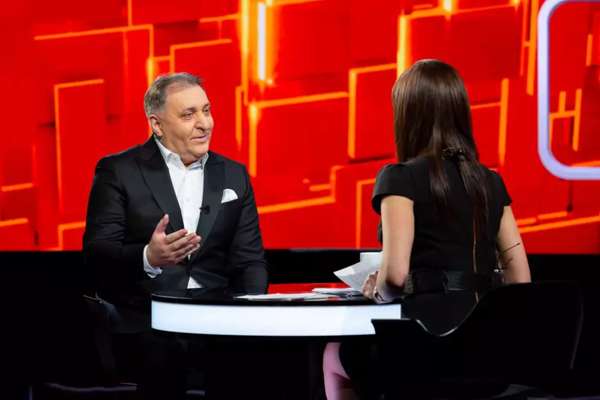 Vali Vijelie a flirtat cu Denise Rifai: „După felul cum te uiți la mine”