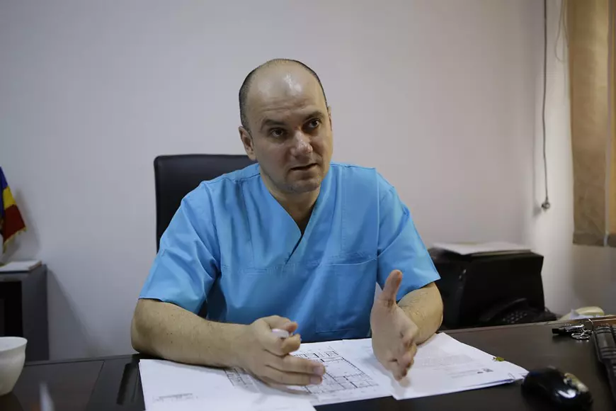 „Am pus mai multe pături!”. 10 manageri de spitale critică încălzirea din București, cei cu sisteme proprii sunt liniștiți