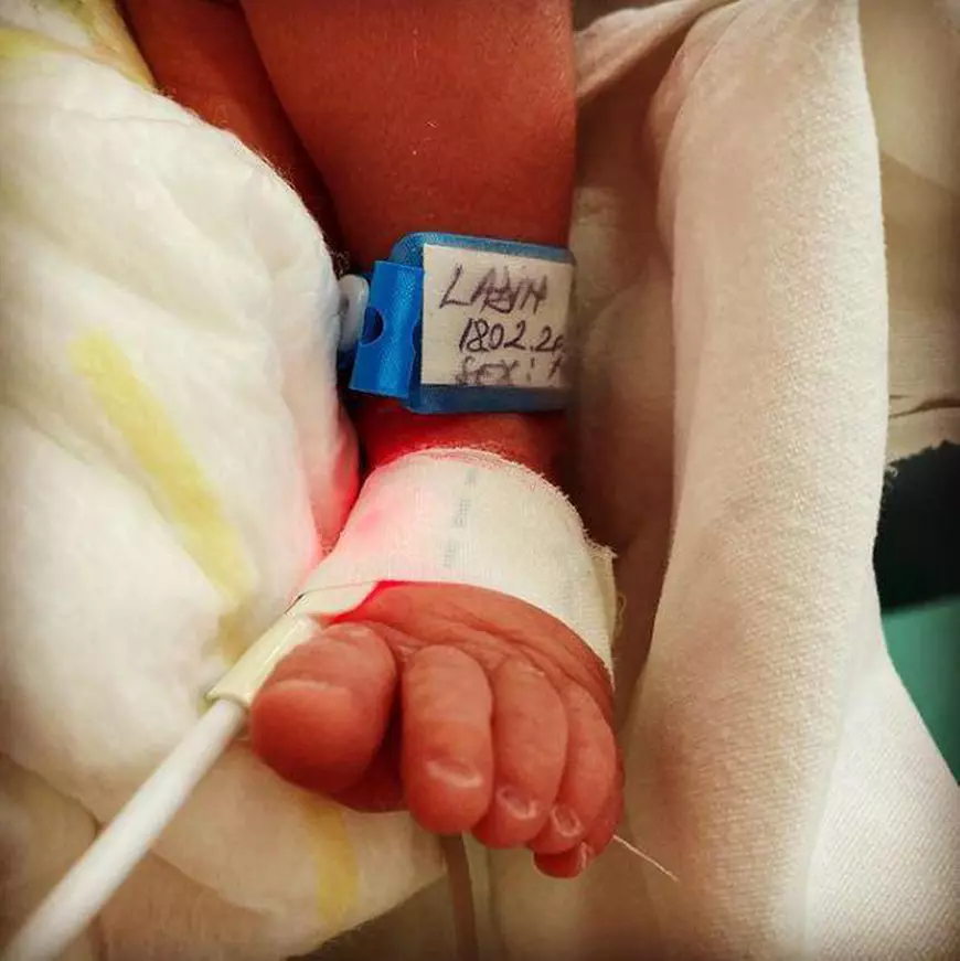 Ecaterina Ladin, Dalida din „Las Fierbinți”, a născut pentru a doua oară. Prima imagine cu bebelușul. „Până la lacrimi mi-e dragă viața”