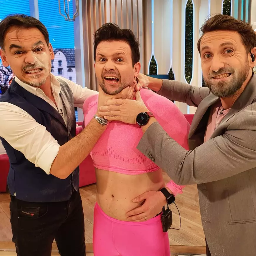 Gluma făcută de Răzvan Simion după ce a aflat că Dani Oțil va deveni tată. „Hai să fim serioși. Am împărțit deja tot de aseară”