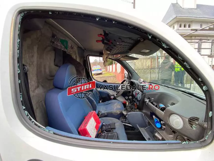 Un curier din Maramureș acuză că a fost bătut și urmărit în trafic de un lăutar, nemulțumit că a primit pachetul cu întârziere