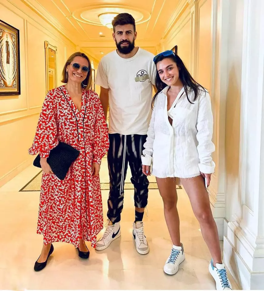 Andreea Esca, întâlnire neașteptată în Dubai cu unul dintre cei mai cunoscuți fotbaliști. Cum s-au pozat