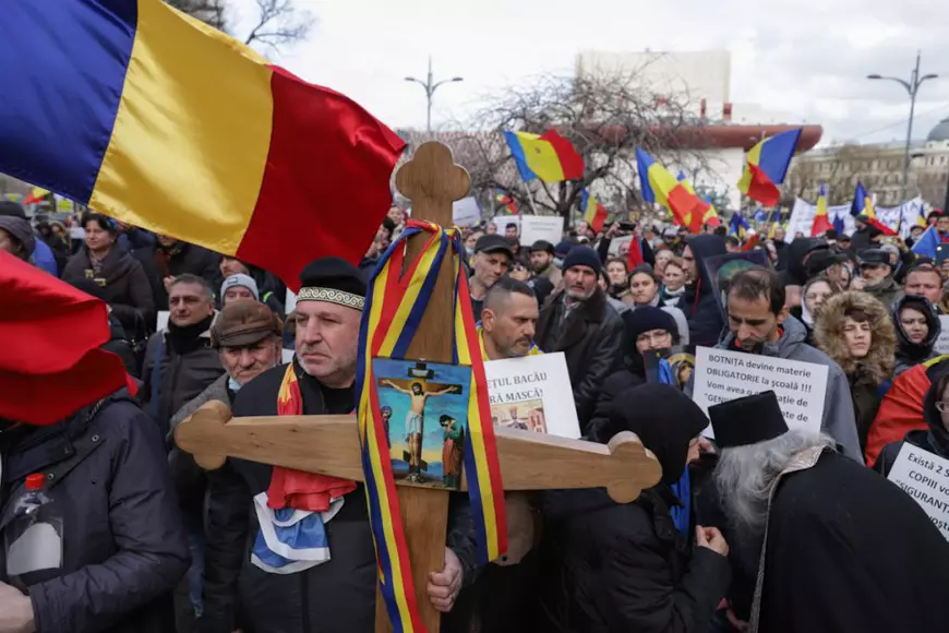 REPORTAJ. „În fața lui Hristos, să dăm masca jos!”. Cum e să fii antivaccinist în plină pandemie