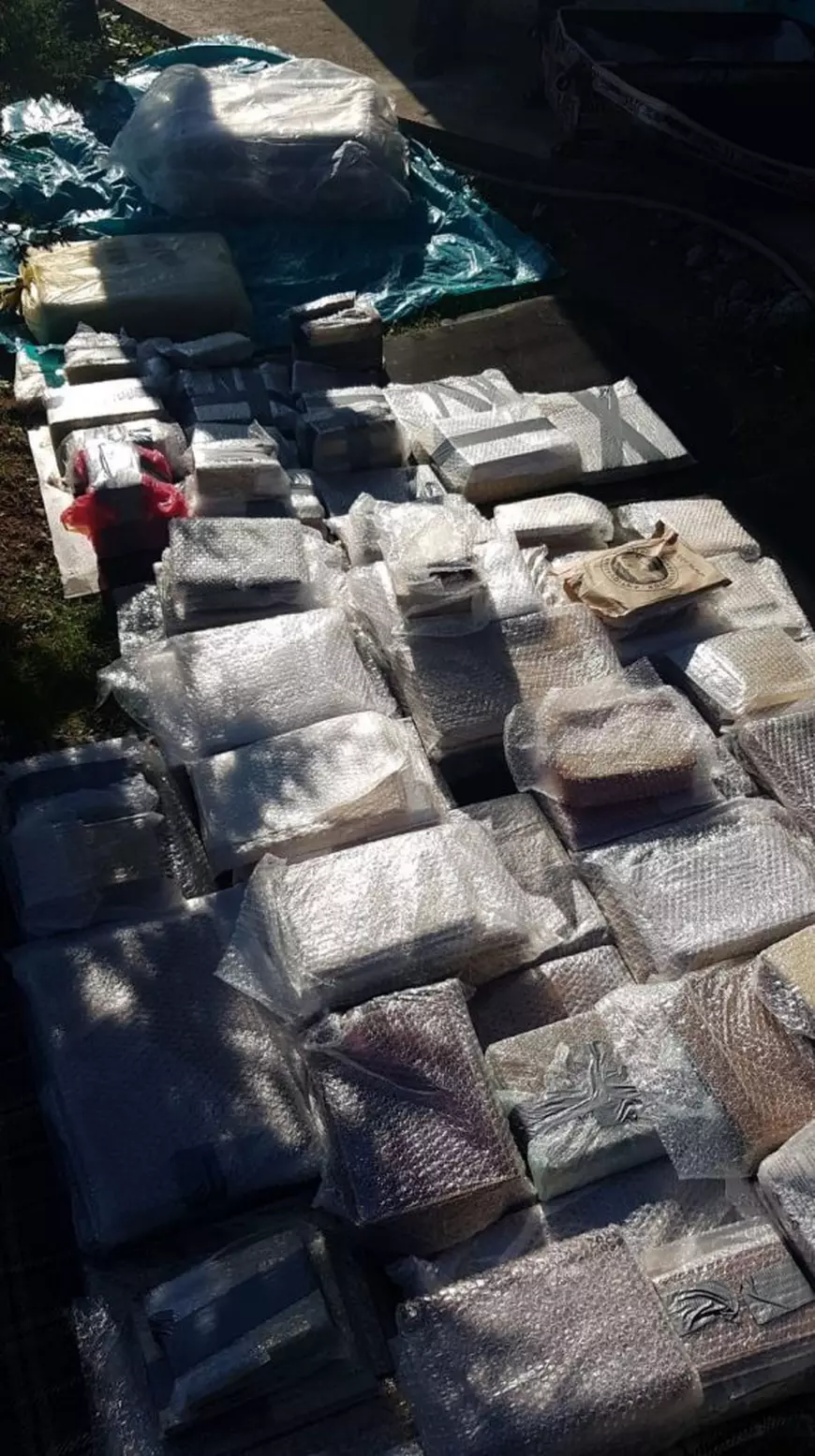 Povestea capturării românilor care au furat cărți rare de 2,4 mil. €. Anchetatorii au dat petrecere