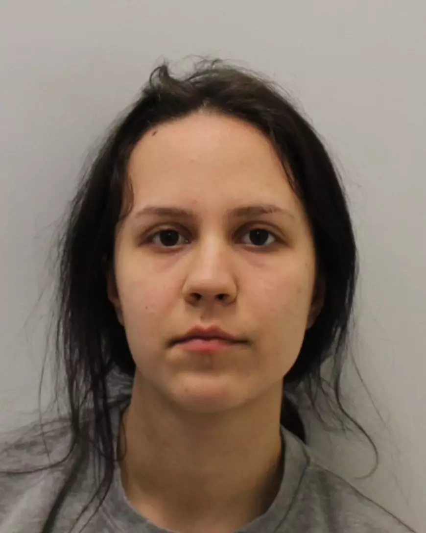 Românca de 19 ani care a ucis cu „Respirația Diavolului” un campion irlandez de dans a fost condamnată la închisoare pe viață