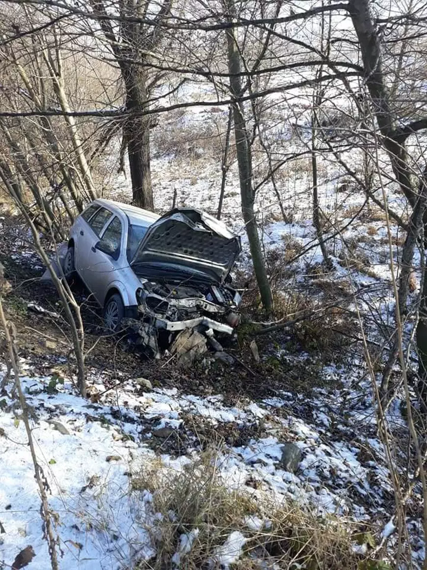 O mamă din Suceava și fetița ei născută în ziua accidentului au murit, șoferul vinovat, reținut abia după 3 luni