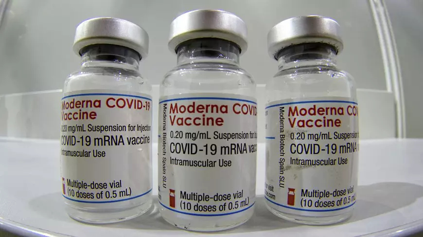 O nouă tranșă de vaccinuri Moderna sosește vineri în România. Cum vor fi împărțite dozele
