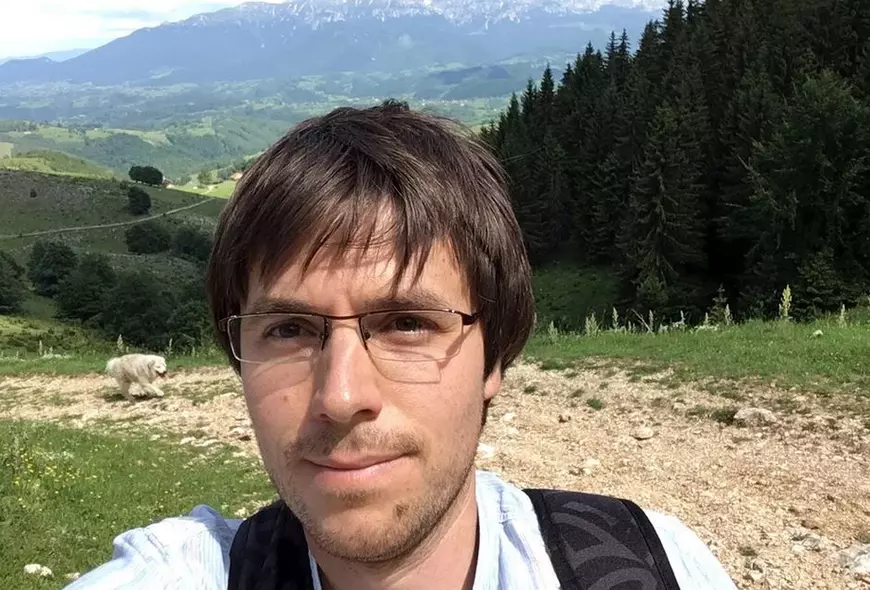 Cercetător la Cambridge despre erorile autorităților noastre: „Nicio țară nu a scăpat de valul 3 fără restricții dure. Dar românii au și ei nevoie de un orizont de așteptare”