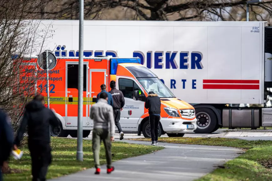 Daniel a fost ucis pe banda de tranșare. Mărturia soției românului omorât în abatorul Tonnies, din Germania, de un alt măcelar, tot român